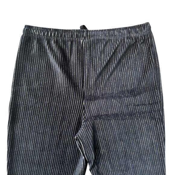 Disney 50th Anniversary Luxe Velour Spirit Jersey Jogger Pants Black Gold, M NWT - Picture 3 of 8